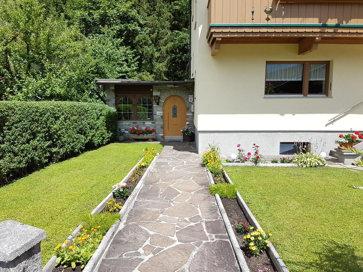 Haus Groeblacher Mayrhofen Exterior photo